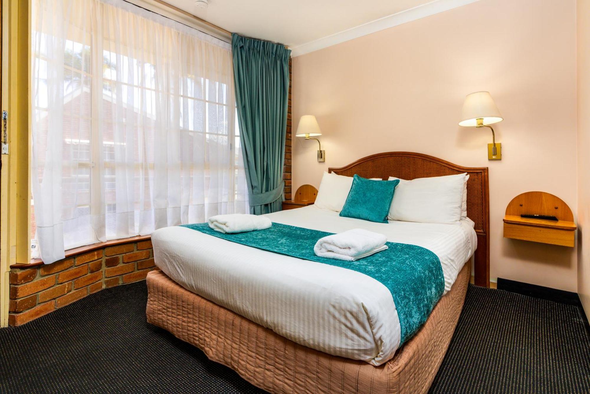 Sapphire Waters Motor Inn Merimbula Kültér fotó