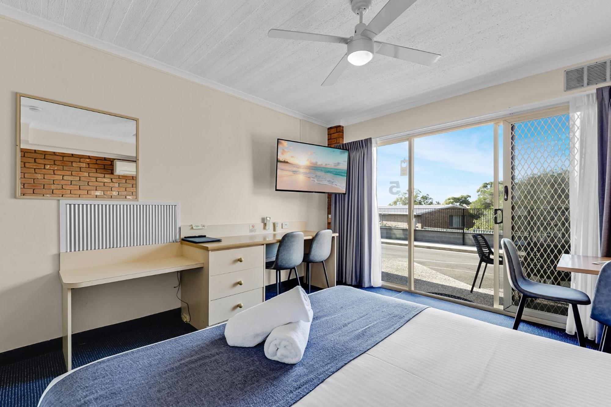 Sapphire Waters Motor Inn Merimbula Kültér fotó